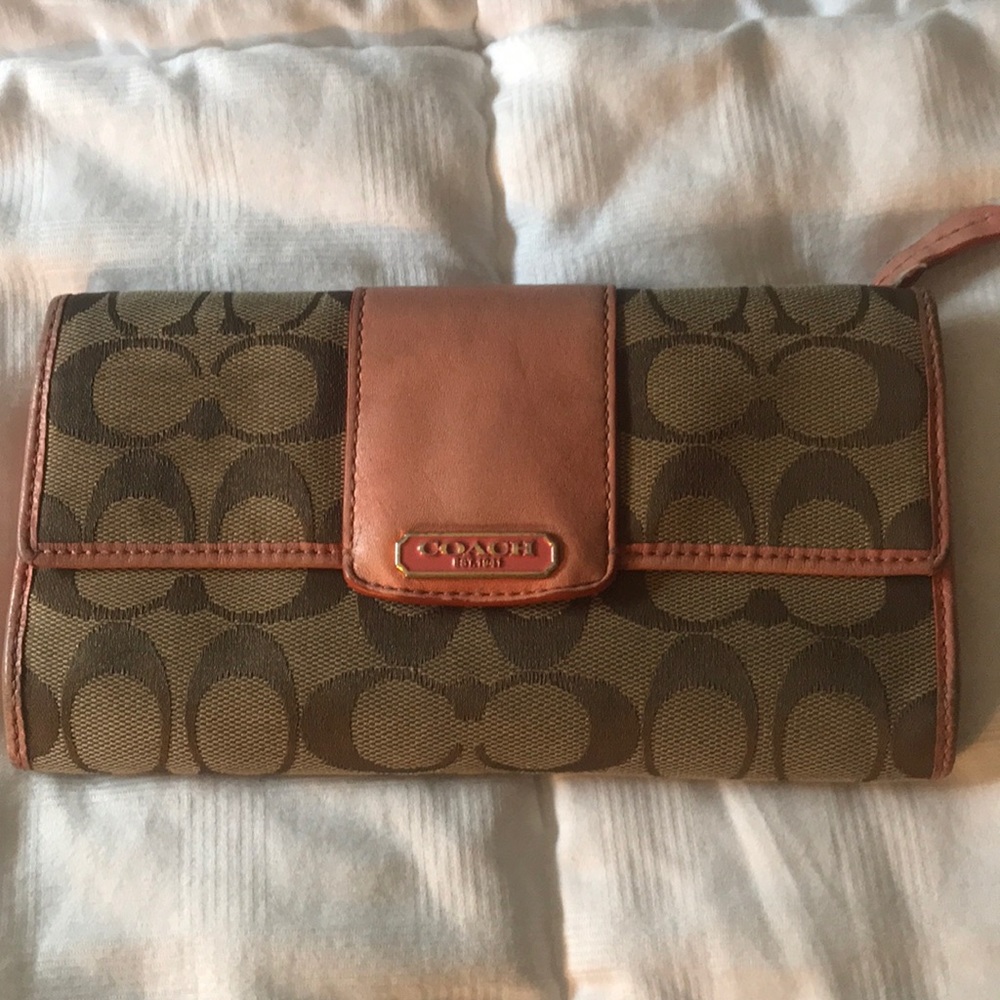 coach wallet